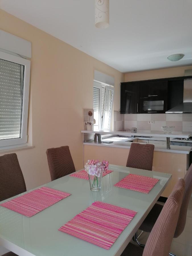 Salona Croatia Apartamento Exterior foto